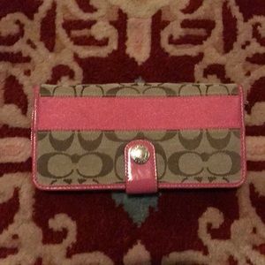 Coach wallet